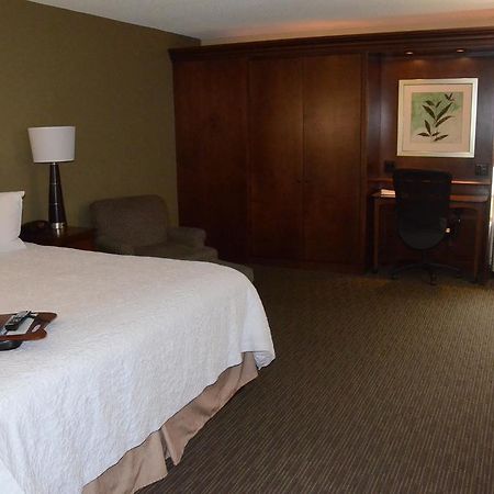 Hampton Inn Abingdon Exteriör bild