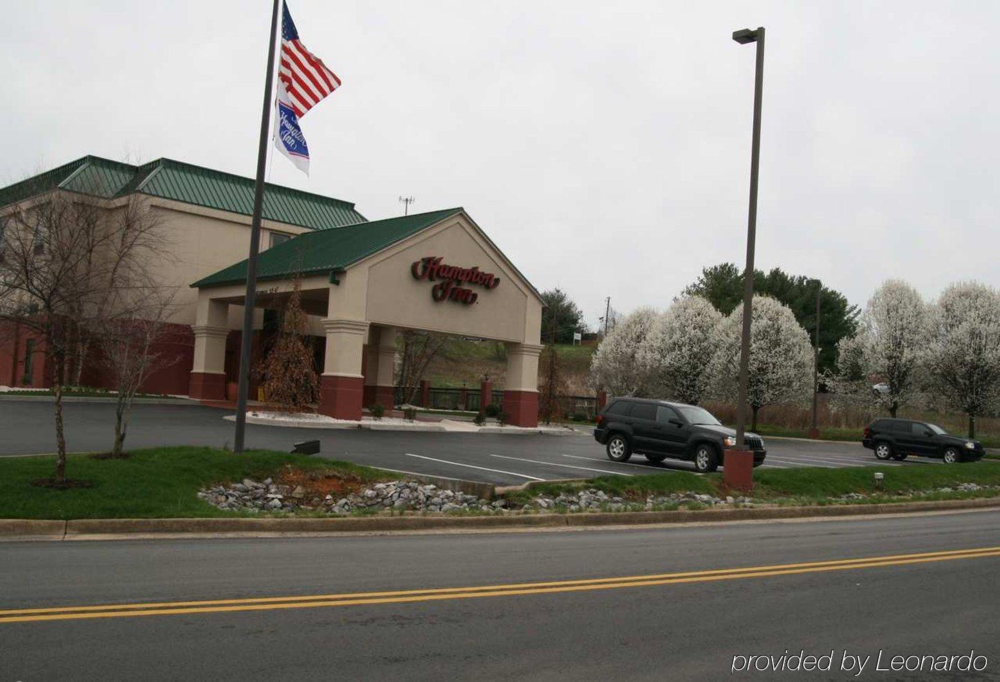 Hampton Inn Abingdon Exteriör bild