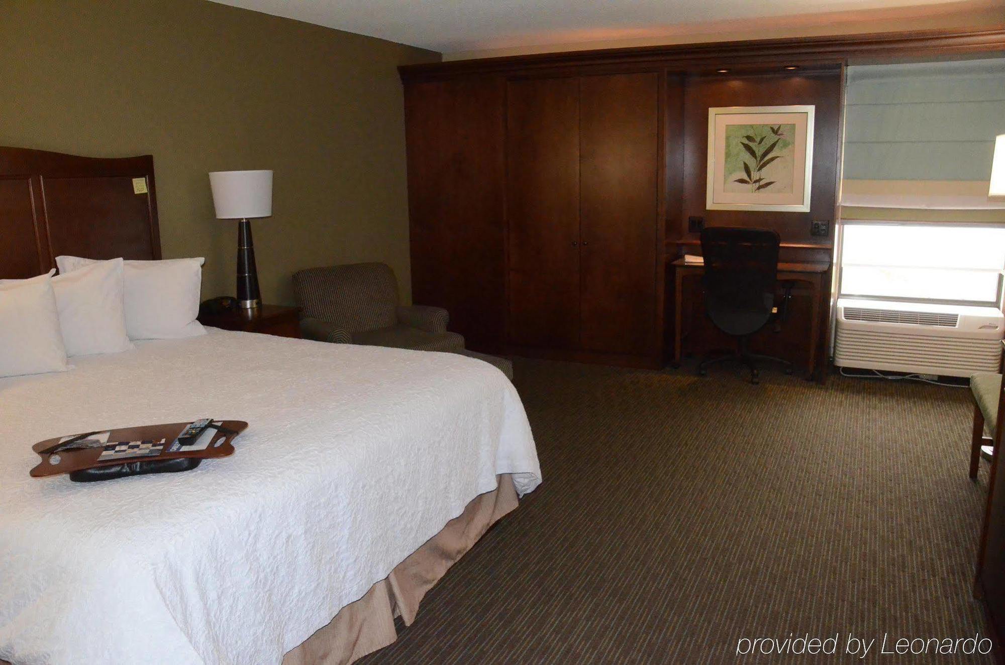 Hampton Inn Abingdon Exteriör bild