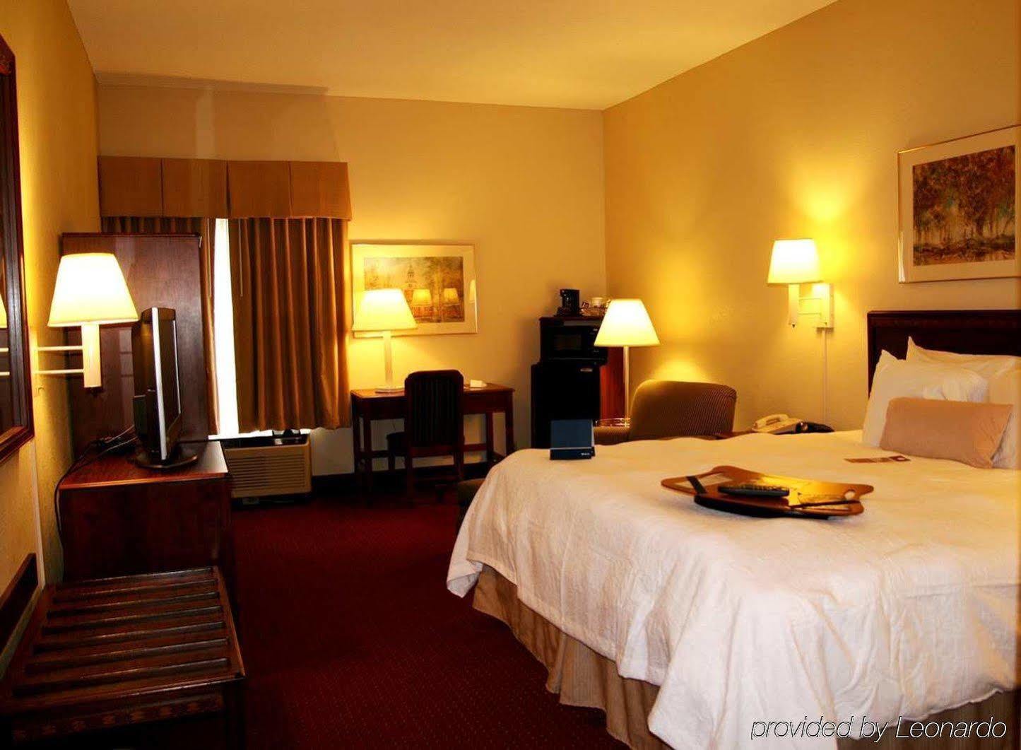 Hampton Inn Abingdon Exteriör bild